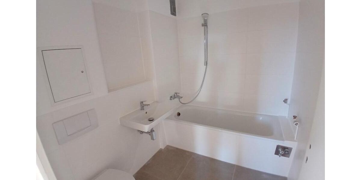 Etagenwohnung Greifswald Groß Schönwalde - 3 Zimmer, 61 m&sup2;, 610&euro; | Angebot:26619092