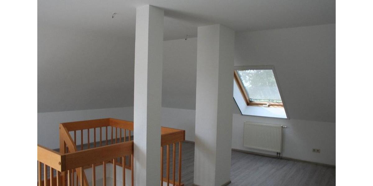 Maisonettenwohnung Elsterwerda - 3 Zimmer, 109 m&sup2;, 905&euro; | Angebot:26492990