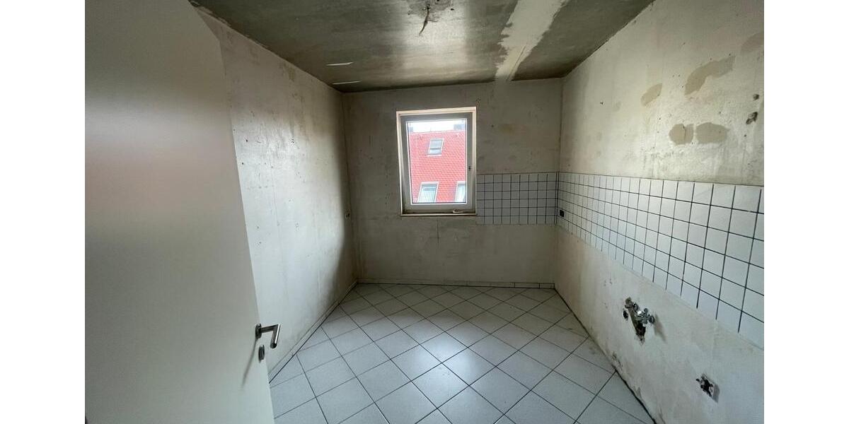 Etagenwohnung Schönebeck (Elbe) - 2 Zimmer, 60 m&sup2;, 360&euro; | Angebot:26300195