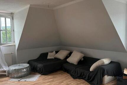 WG Zimmer auf Zeit in Zell am Main 1 zimmer