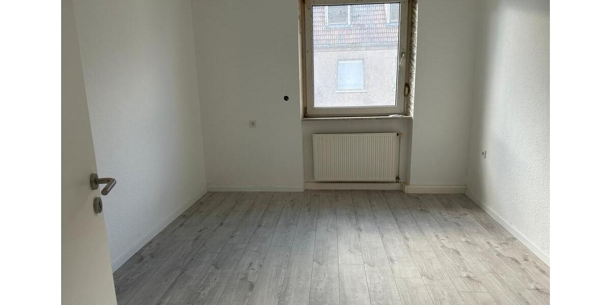 Etagenwohnung Saarbrücken West - 2 Zimmer, 55 m&sup2;, 480&euro; | Angebot:25966034