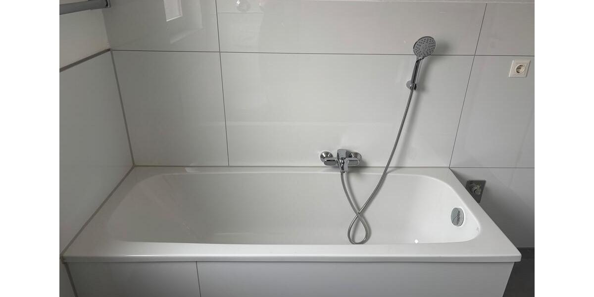 Dachgeschoßwohnung Bad Wimpfen - 3 Zimmer, 73 m&sup2;, 880&euro; | Angebot:25799821