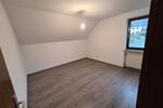 Dachgeschoßwohnung Oberviechtach - 5 Zimmer, 125 m&sup2;, 1.000&euro; | Angebot:26613613