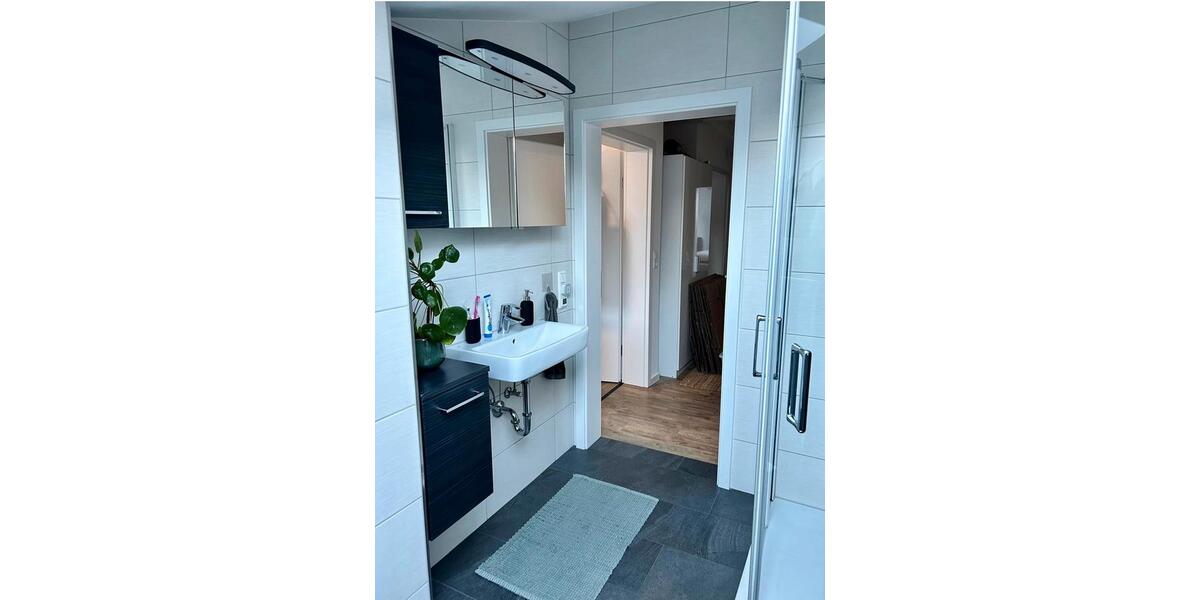 Dachgeschoßwohnung Schweinfurt Haardt - 3 Zimmer, 70 m&sup2;, 800&euro; | Angebot:26237277