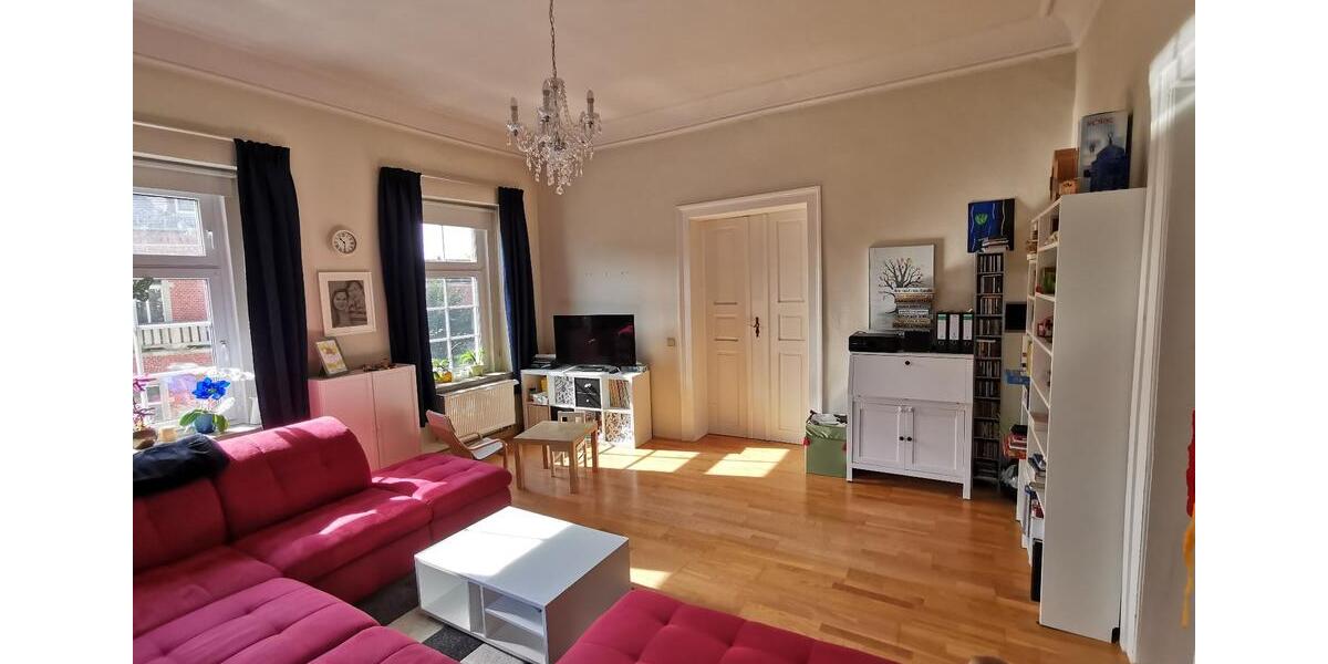 Etagenwohnung Rudolstadt - 3 Zimmer, 110 m&sup2;, 680&euro; | Angebot:24355274