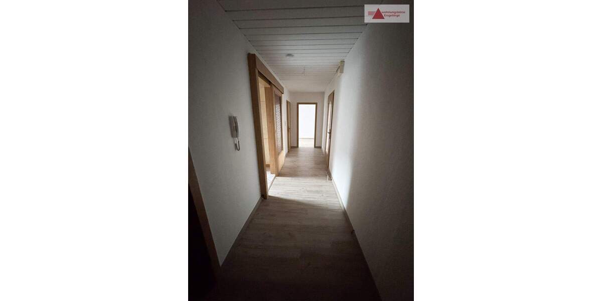 Etagenwohnung Aue-Bad Schlema Bad Schlema - 3 Zimmer, 75 m&sup2;, 365&euro; | Angebot:25248592