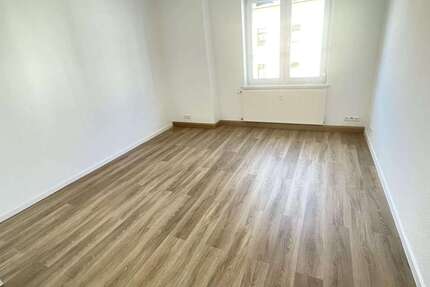 Wohnung Lichtentanne - 2 Zimmer, 46 m&sup2;, 322&euro; | Angebot:25351487