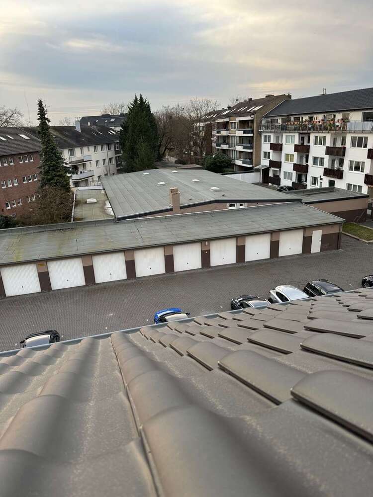 Halle in Neuss 175 € 50 m²