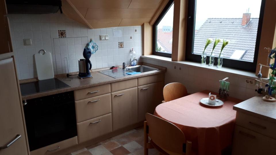 Dachgeschoßwohnung Bad Hersfeld - 1 Zimmer, 40 m&sup2;, 305&euro; | Angebot:25127081