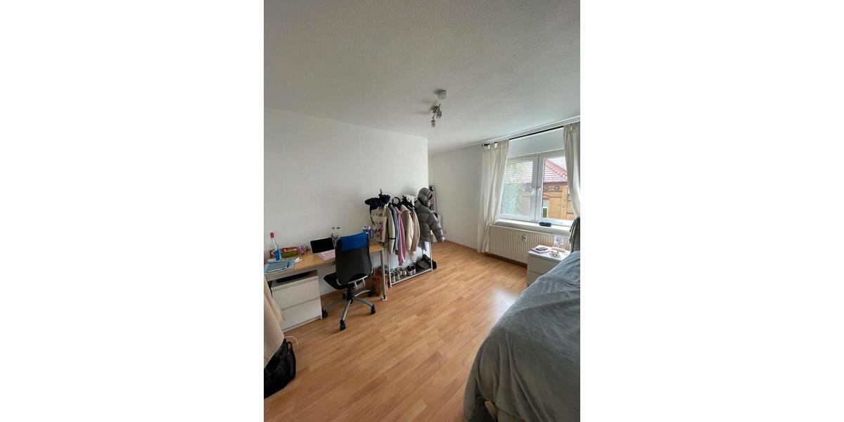 Wohnen auf Zeit Rheinbach - 5 Zimmer, 82 m&sup2;, 435&euro; | Angebot:26415738