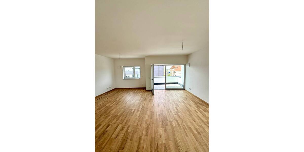 Etagenwohnung Deggendorf - 2 Zimmer, 74 m&sup2;, 950&euro; | Angebot:23947418