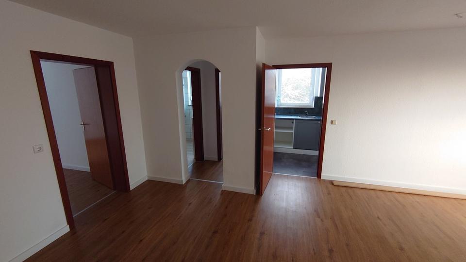 Erdgeschoßwohnung Sonneberg - 3 Zimmer, 89 m&sup2;, 680&euro; | Angebot:24743895