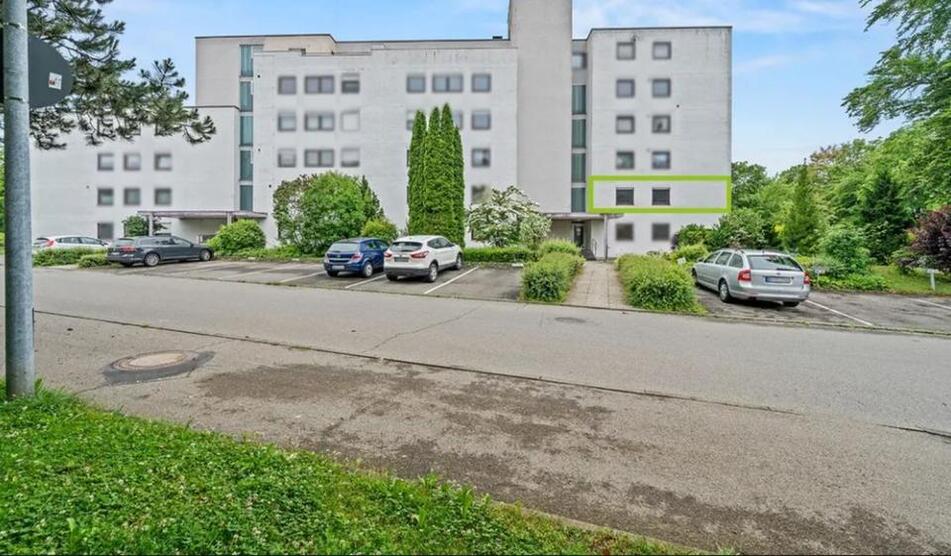 3,5-Zi mit EBK und TG in Biberach an der Riß, Mittelberg zimmer