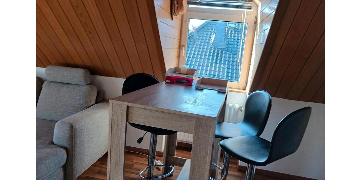 Dachgeschoßwohnung Stolberg (Rheinland) - 2 Zimmer, 75 m&sup2;, 750&euro; | Angebot:25858768