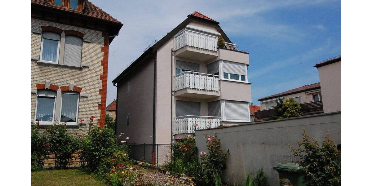 Etagenwohnung Stuttgart Zuffenhausen - 3 Zimmer, 80 m&sup2;, 990&euro; | Angebot:26796524