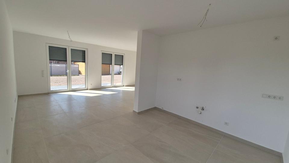 Doppelhaushälfte Wagenfeld - 4 Zimmer, 110 m&sup2;, 1.200&euro; | Angebot:24806358