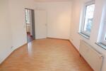2 ZKBB* KFZ-Stell* max. 1 Pers* kl. EBK* Wannenbad* Parketboden* S-W BalkonLoggia* DA-Bessungerstr. - Etagenwohnung Darmstadt / Bessungen Bessungen | Angebot:27092927