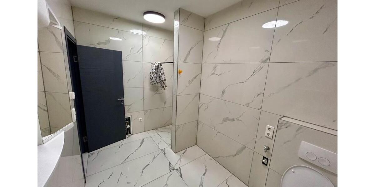 Etagenwohnung Römhild - 2 Zimmer, 55 m&sup2;, 600&euro; | Angebot:24653785