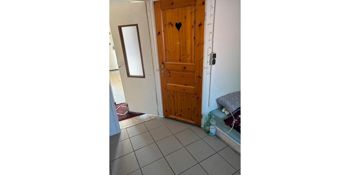 Etagenwohnung Mönchengladbach Nord - 1 Zimmer, 20 m&sup2;, 280&euro; | Angebot:26464230