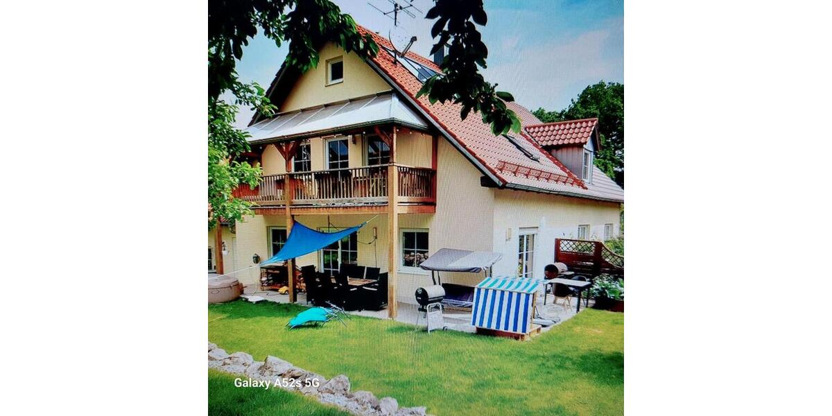 Dachgeschoßwohnung Schweitenkirchen - 4 Zimmer, 150 m&sup2;, 1.650&euro; | Angebot:26035490