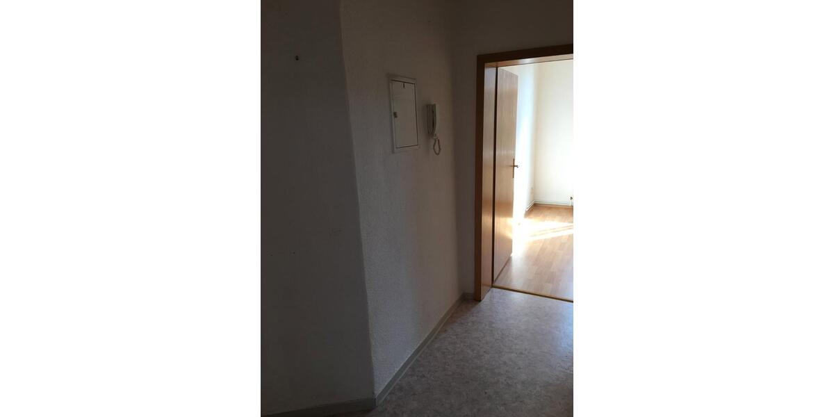 Etagenwohnung Ballenstedt - 3 Zimmer, 80 m&sup2;, 400&euro; | Angebot:26235243
