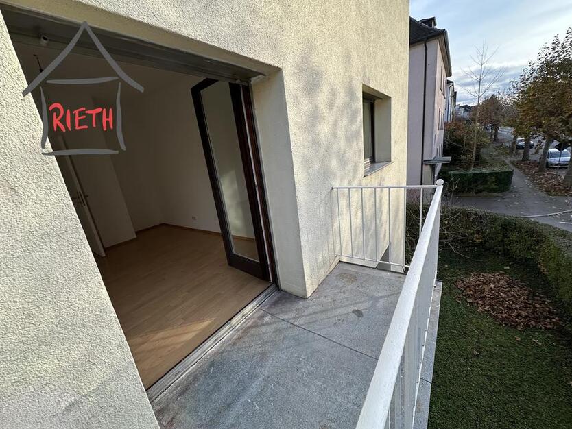 * Ludwigsburg-Süd: hell, großzügig und mit Garage * zimmer