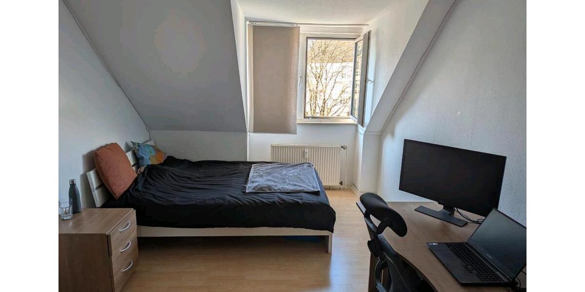 Etagenwohnung Dortmund Innenstadt West - 3 Zimmer, 73 m&sup2;, 751&euro; | Angebot:26662682
