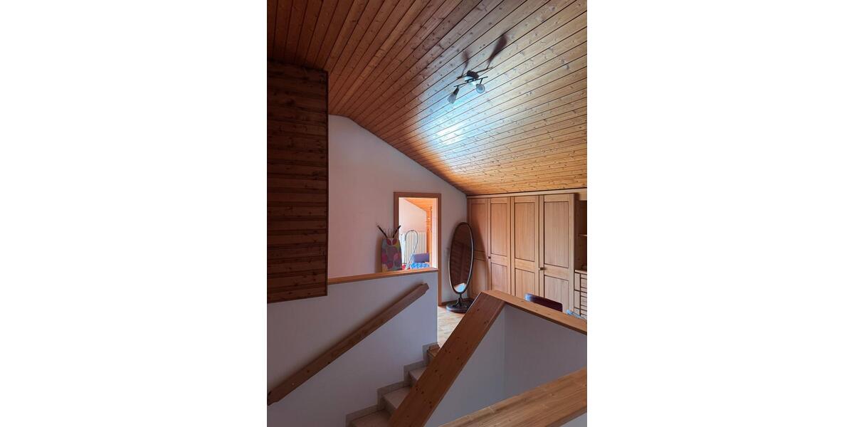 Doppelhaushälfte Pfarrkirchen - 7 Zimmer, 160 m&sup2;, 1.500&euro; | Angebot:26527520