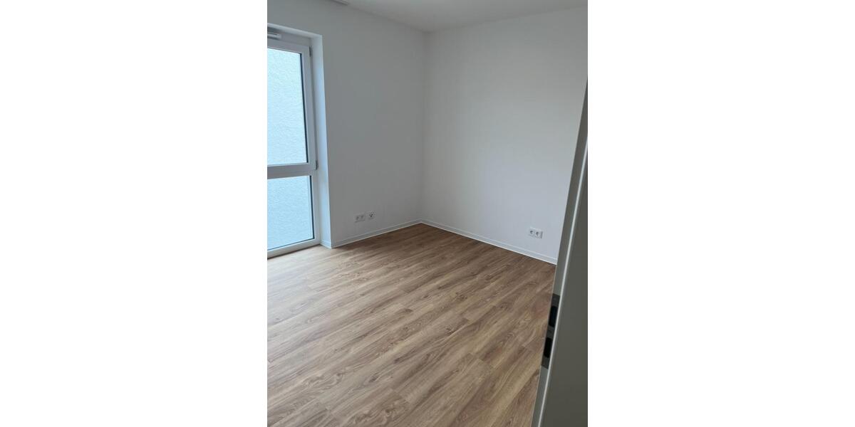 Etagenwohnung Stamsried - 3 Zimmer, 93 m&sup2;, 835&euro; | Angebot:24520684