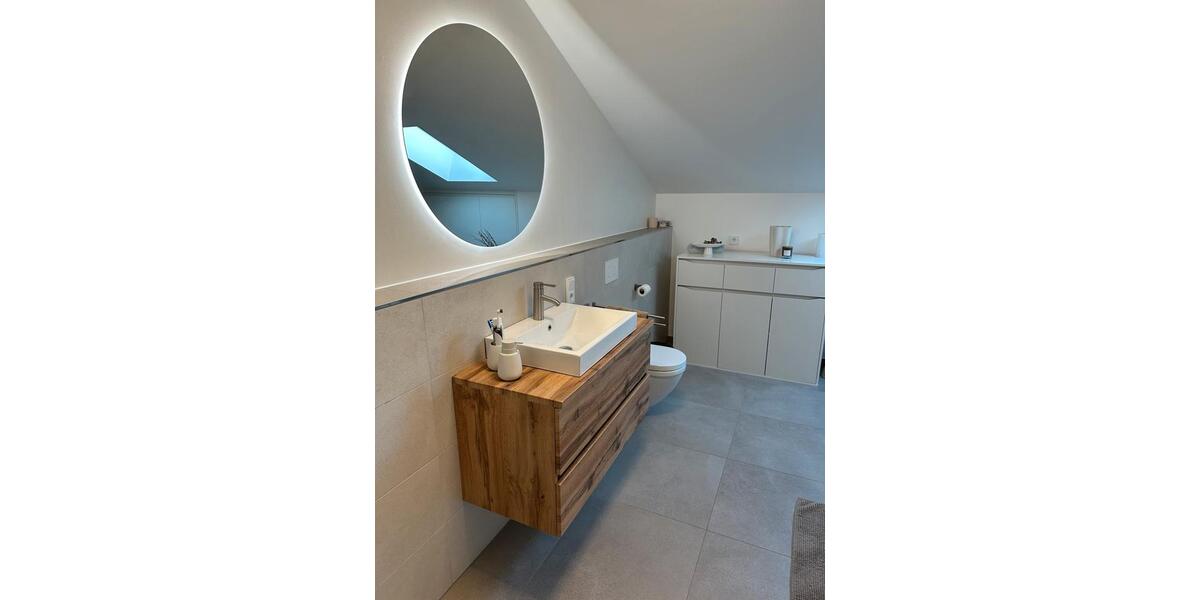 Dachgeschoßwohnung Bitburg - 3 Zimmer, 104 m&sup2;, 1.270&euro; | Angebot:25952477