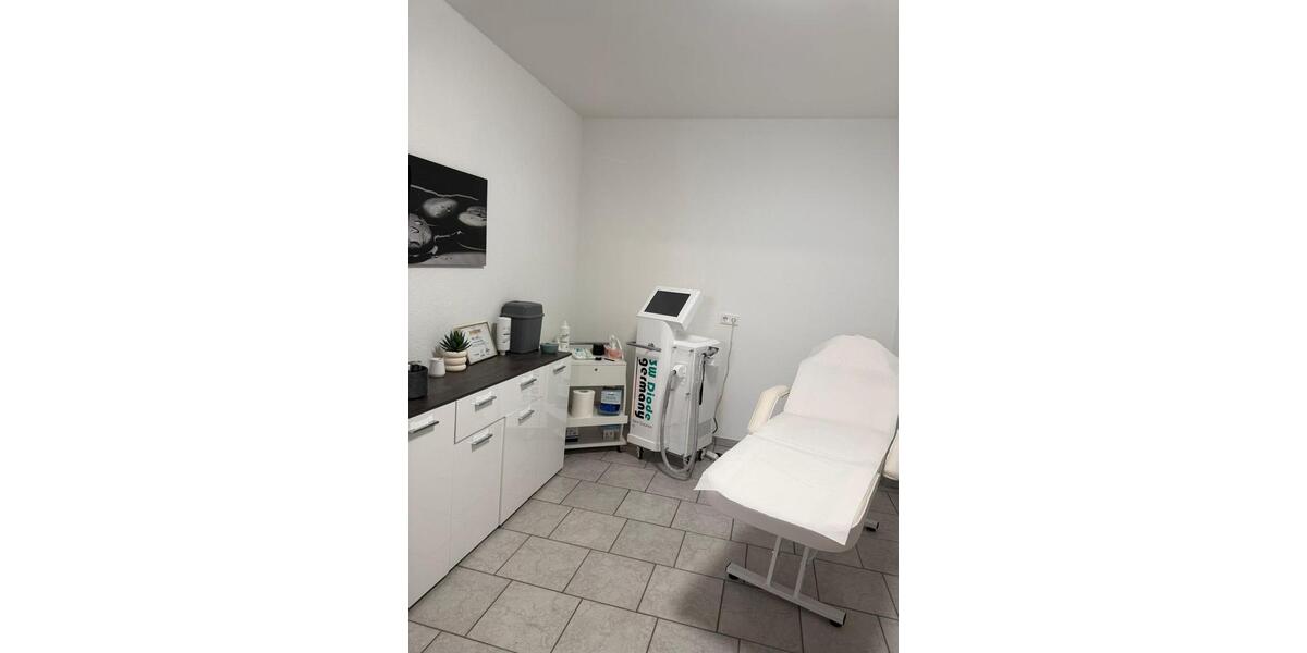 Gewerbeobjekt Duisburg Ruhrort - 850&euro; | Angebot:26070810