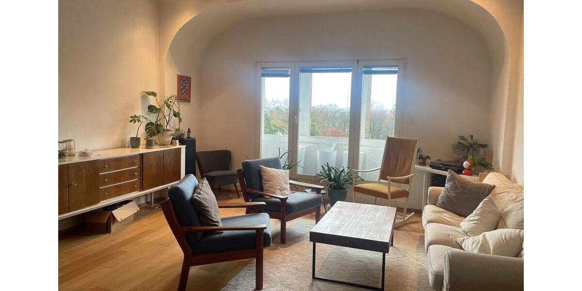 Dachgeschoßwohnung Troisdorf - 3 Zimmer, 125 m&sup2;, 1.700&euro; | Angebot:24640561