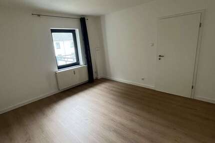 Wohnung zum Mieten in Krefeld 360 € 37.25 m²