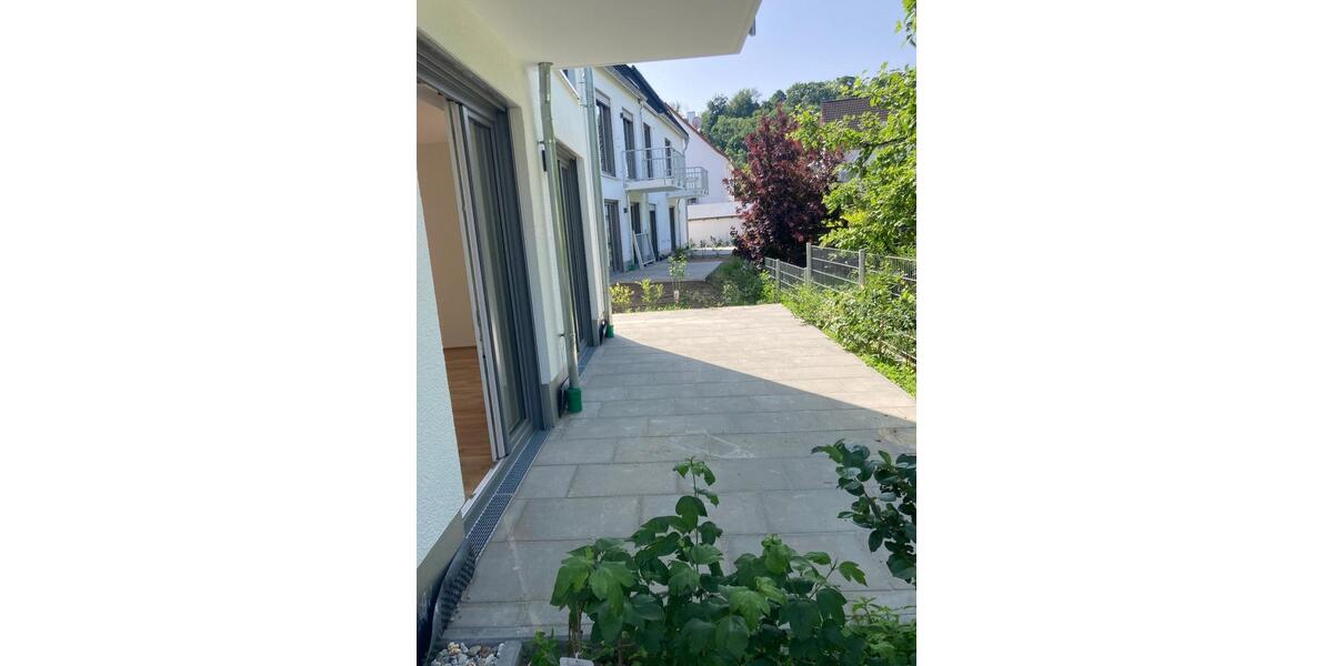 Erdgeschoßwohnung Kumhausen - 2.5 Zimmer, 90 m&sup2;, 1.290&euro; | Angebot:24356527