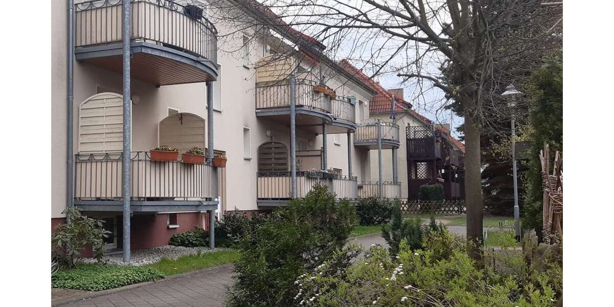 Etagenwohnung Lauta - 2 Zimmer, 37 m&sup2;, 255&euro; | Angebot:27033520