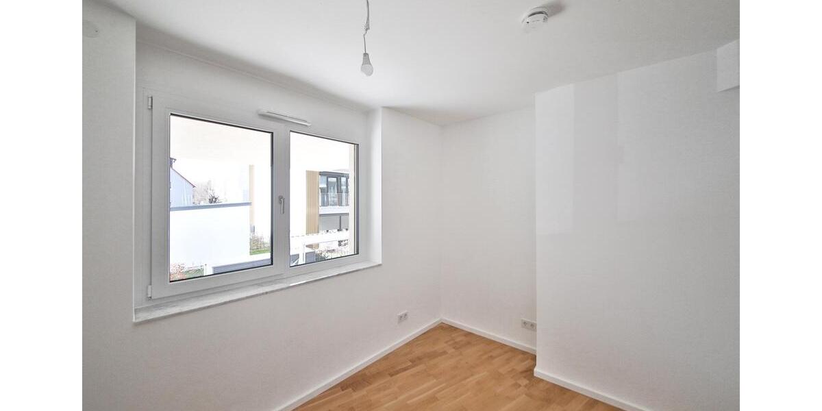 Etagenwohnung Böblingen - 5 Zimmer, 110 m&sup2;, 2.062&euro; | Angebot:25783095