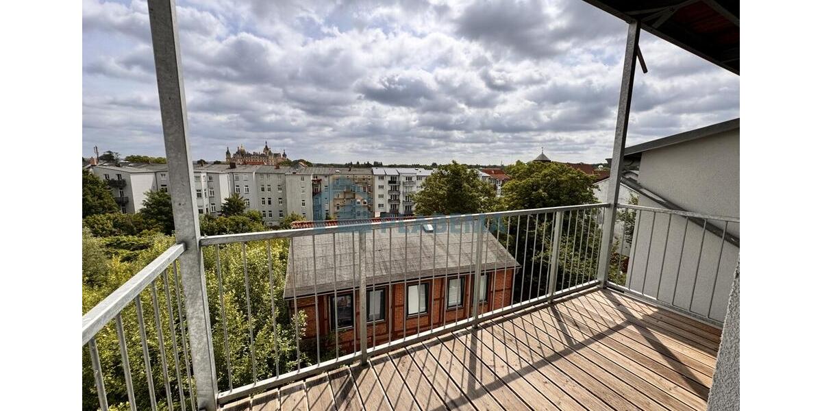 Etagenwohnung Schwerin - 3 Zimmer, 58 m&sup2;, 812&euro; | Angebot:26003587