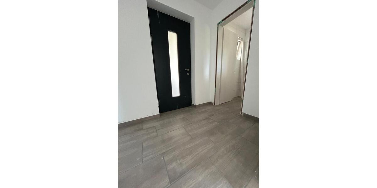Erdgeschoßwohnung Nittendorf - 2.5 Zimmer, 64 m&sup2;, 950&euro; | Angebot:26603753