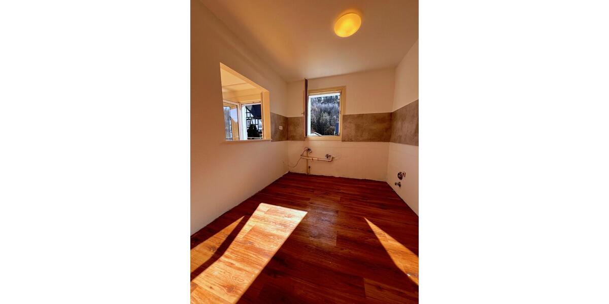 Erdgeschoßwohnung Winterberg - 3.5 Zimmer, 85 m&sup2;, 495&euro; | Angebot:25988603