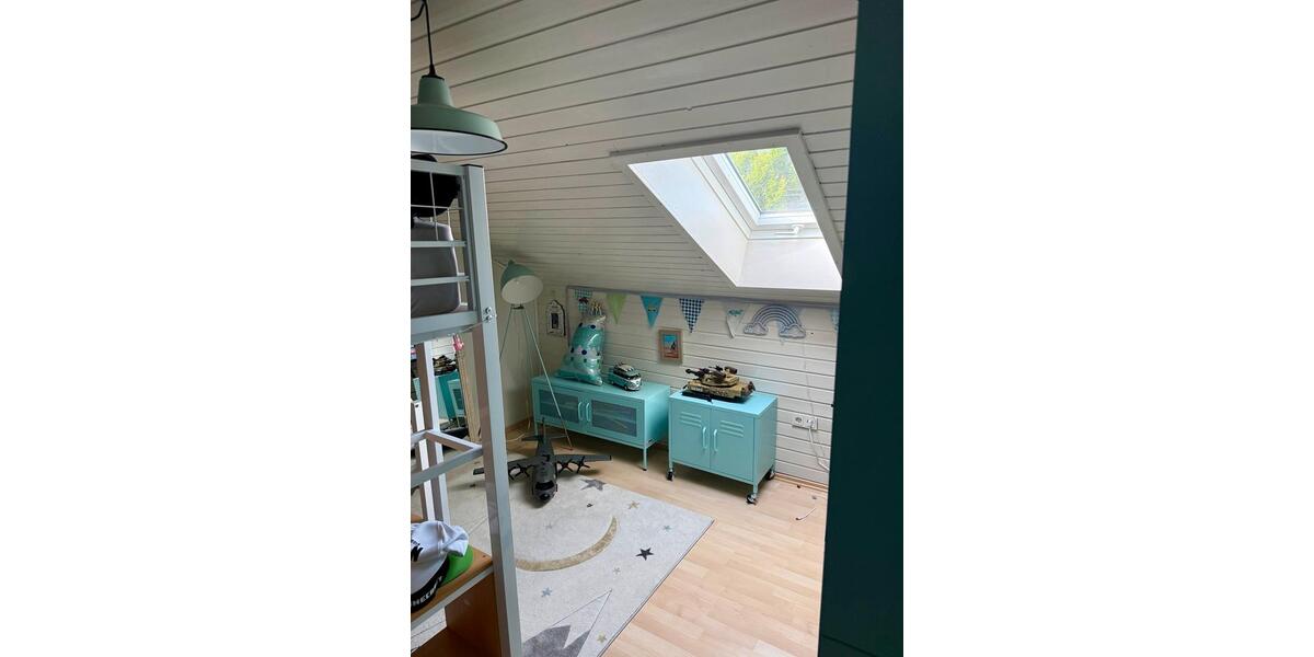 Dachgeschoßwohnung Deggendorf - 2.5 Zimmer, 68 m&sup2;, 600&euro; | Angebot:26598079