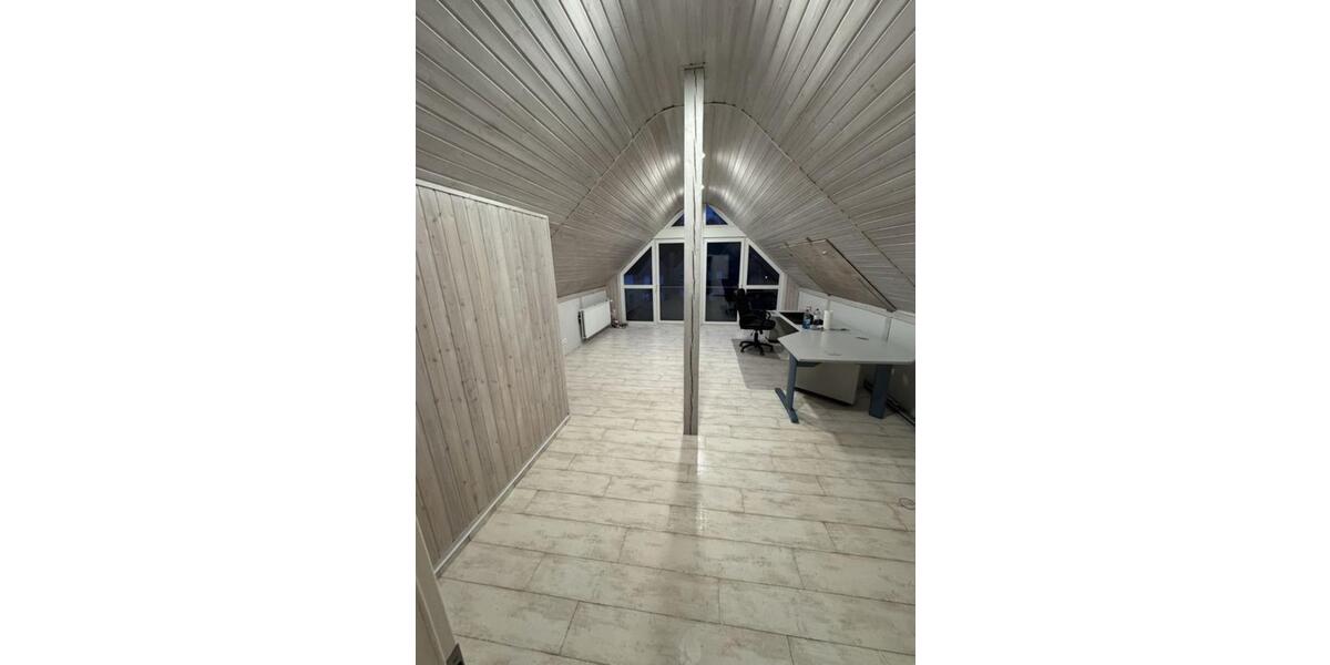 Reihenhaus Ahrensburg - 5 Zimmer, 170 m&sup2;, 1.999&euro; | Angebot:24307656