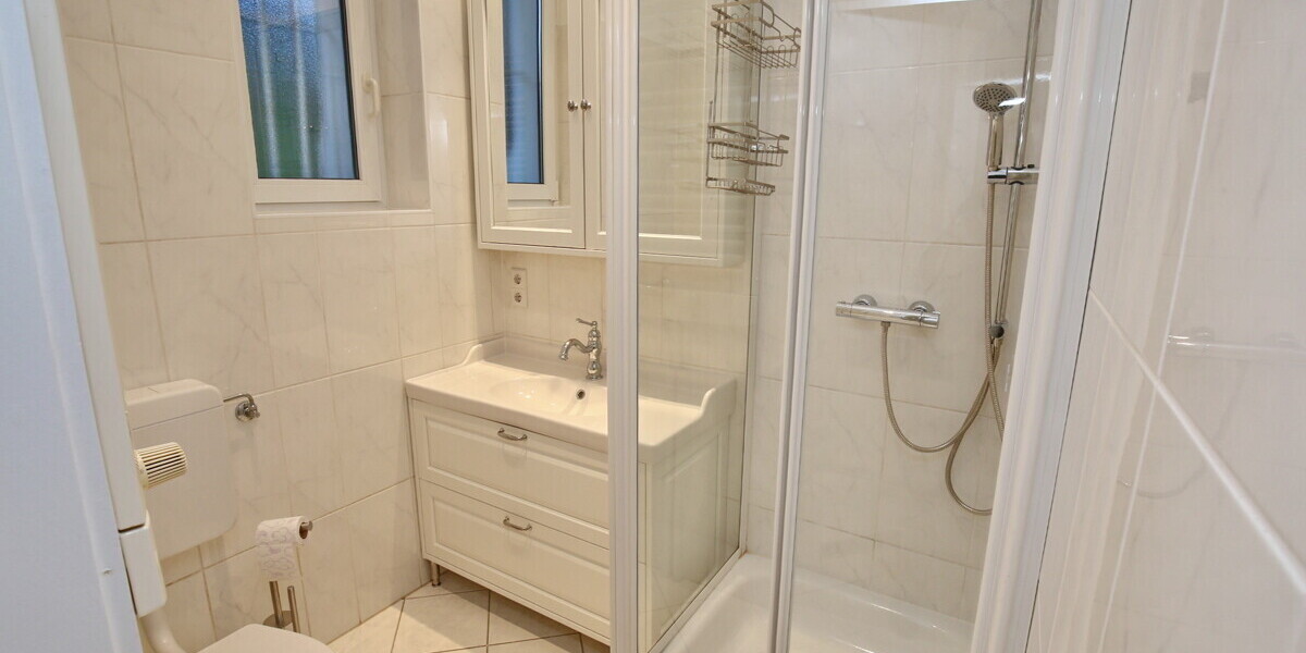 Aufwändig renovierte Altbauwohnung in prachtvollem Jugendstilgebäude - 4- Baden-Baden Baden | Angebot:26144232