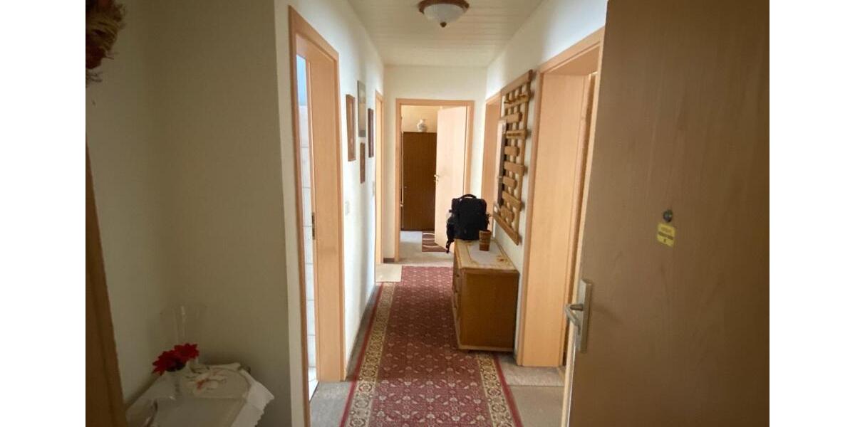 Etagenwohnung Plattenburg - 3 Zimmer, 70 m&sup2;, 790&euro; | Angebot:24352752