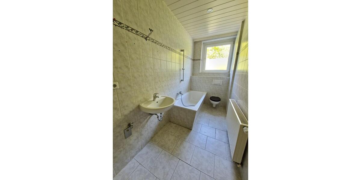 Erdgeschoßwohnung Lichtenberg/Erzgebirge Erzgebirge - 3 Zimmer, 77 m&sup2;, 385&euro; | Angebot:26233917