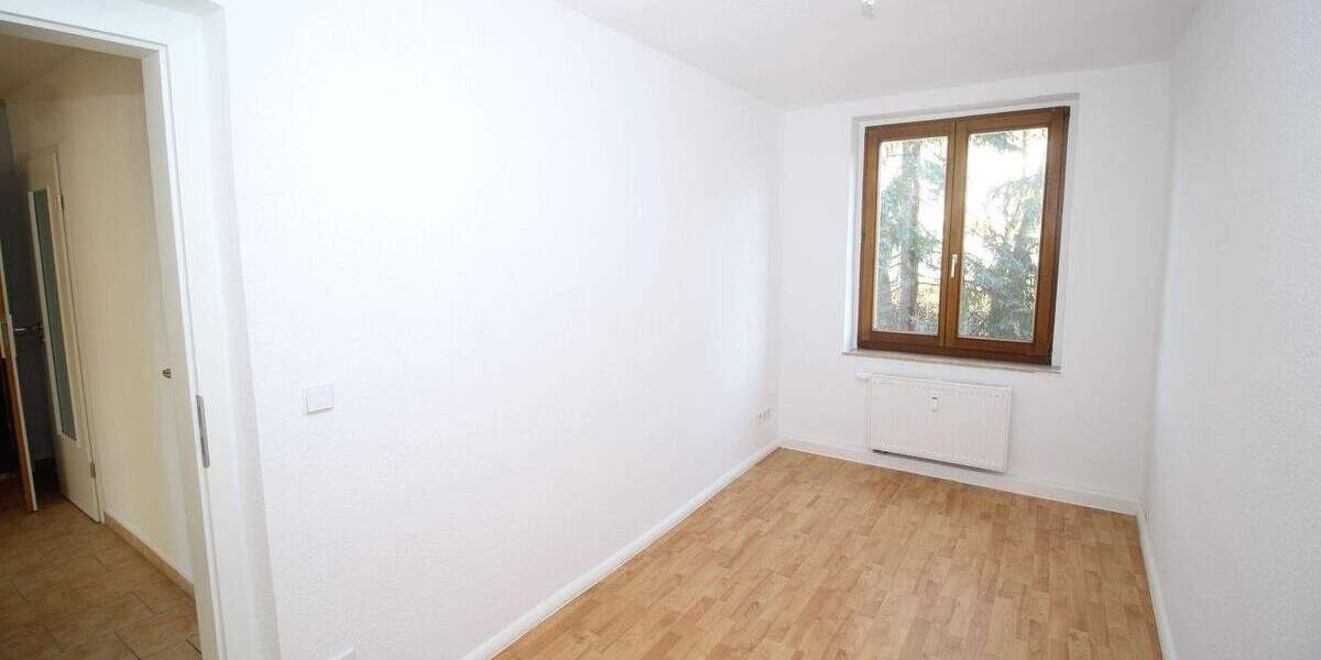Etagenwohnung Wilkau-Haßlau Haßlau - 3 Zimmer, 59 m&sup2;, 384&euro; | Angebot:25699350