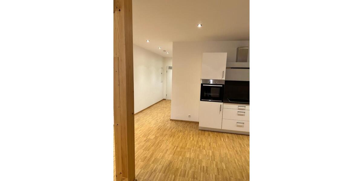 Hochparterre Bad Windsheim - 2 Zimmer, 63 m&sup2;, 690&euro; | Angebot:25842104