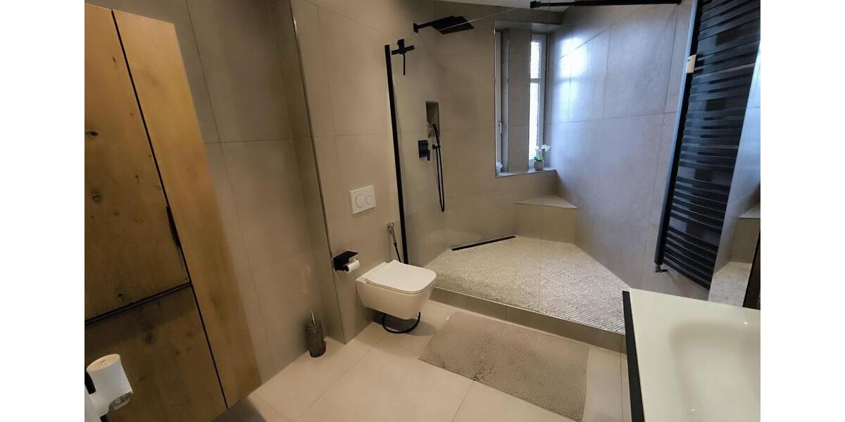 Luxury Fully-Furnished 4-Room Apartment – New Tenant Wanted 4 zimmer