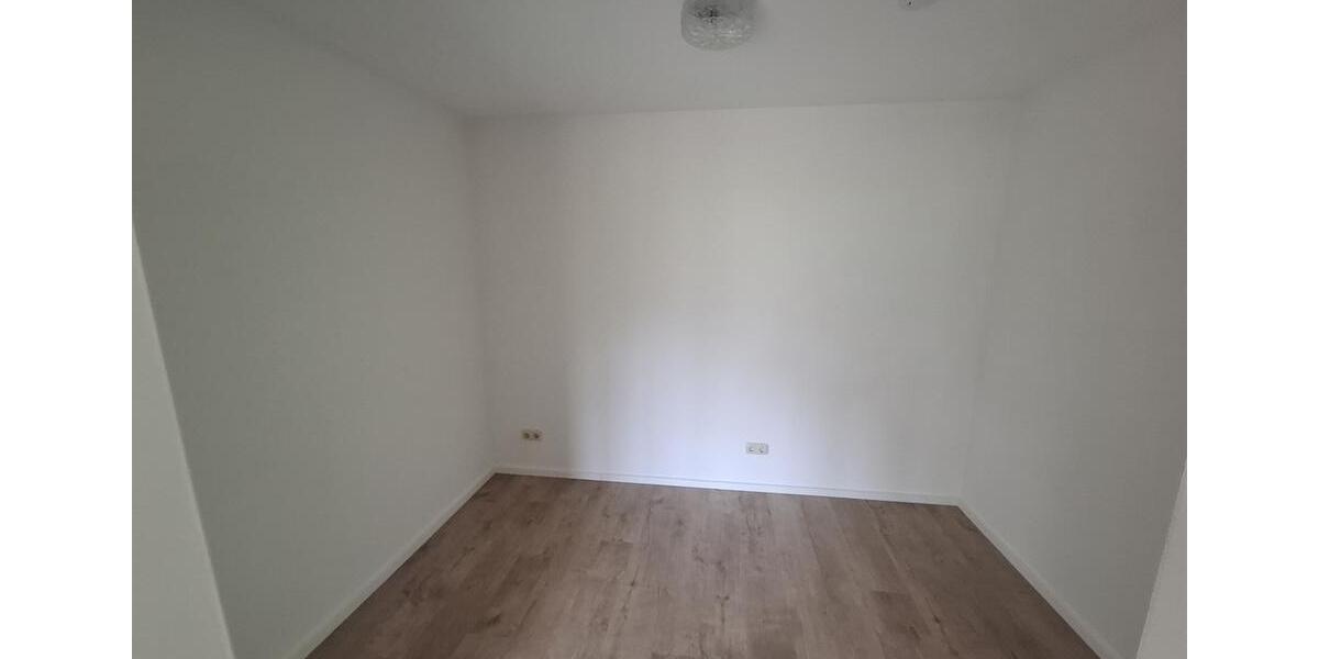 Etagenwohnung Waldheim - 1 Zimmer, 45 m&sup2;, 283&euro; | Angebot:22085408