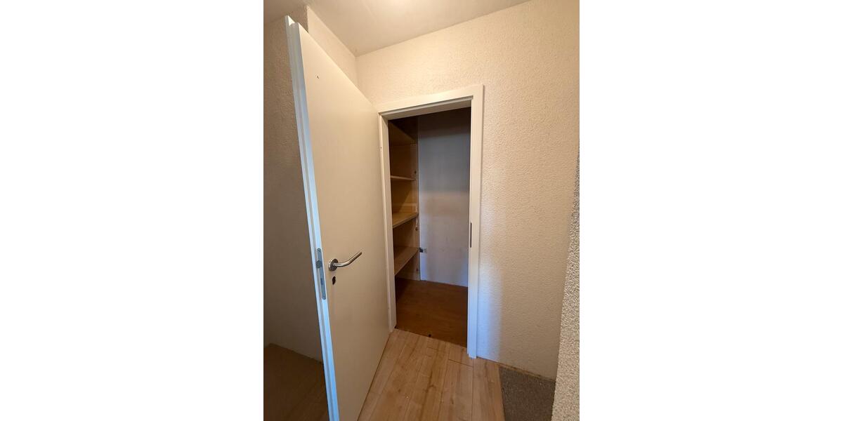 Etagenwohnung Erlangen Bruck - 1 Zimmer, 12 m&sup2;, 365&euro; | Angebot:26044256