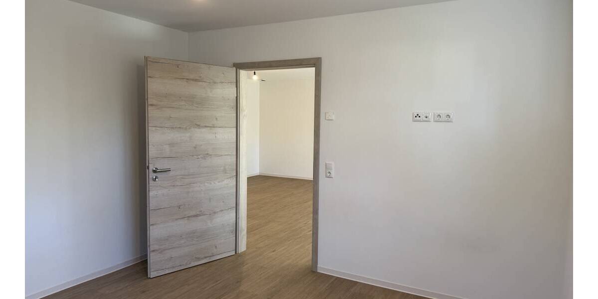 Etagenwohnung Albersdorf - 3 Zimmer, 93 m&sup2;, 1.162&euro; | Angebot:26320397